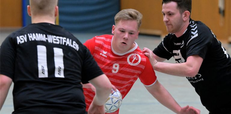 Der VfL Brambauer feierte am Wochenende einen denkbar knappen Sieg.
