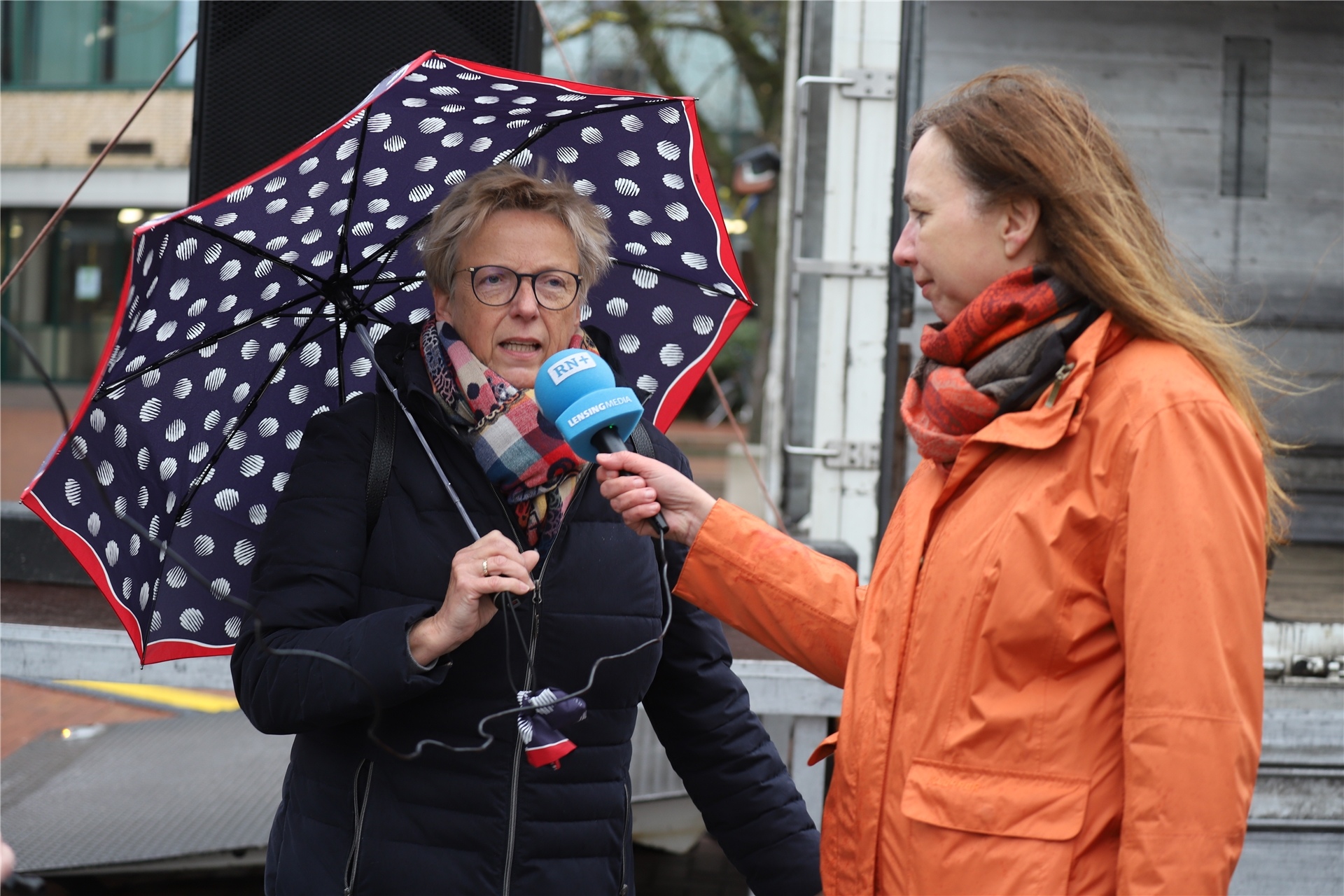 Der Lüner Aktionskreis gegen Rechtsextremismu lädt am Dienstag zu einer Demonstration für Frieden und gegen den Krieg in der Ukraine auf dem Marktplatz ein.