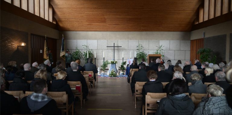 Rund 250 Menschen haben bei der Beerdigung von Hans Wilhelm Stodollick Abschied genommen.