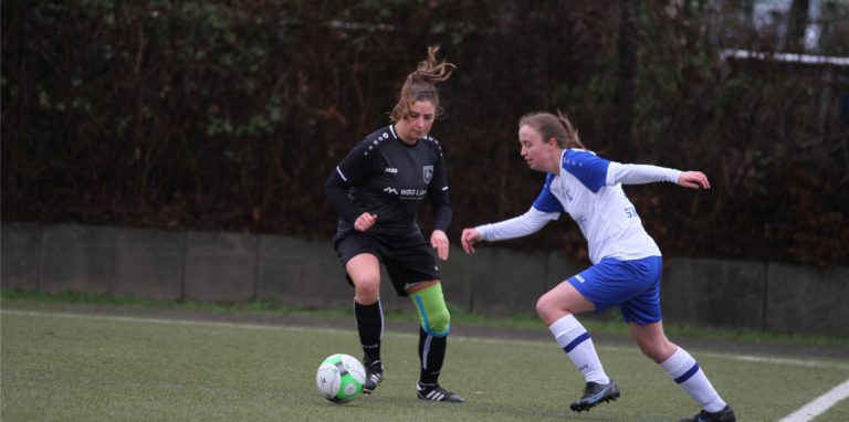 Maike Faßbender (l.) wurde von Trainer Markus König besonders gelobt.