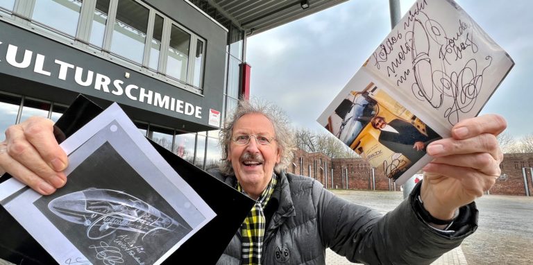 Nach der Idee von Aloys Ferdinand Reminghorst sollte die legendäre „Zigarre“, ein zweisitziger Kabinenroller, des Stardesigners Luigi Colani als großflächiges Bildnis im Ulmke-Forum entstehen. Doch die Stadt Fröndenberg hat die Idee abgeschmettert. .
