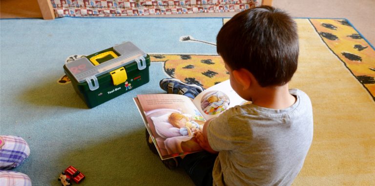 An Kindern, die in Heimen lebten, sollen im 20. Jahrhundert in NRW zahlreiche Medikamente getestet worden sein.