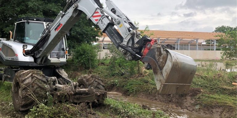 Um Schäden bei zukünftigen Hochwassern vorzubeugen, sanierte die Stadt Fröndenberg die Gebiete um einzelne Bäche – wie hier am Rammbach.