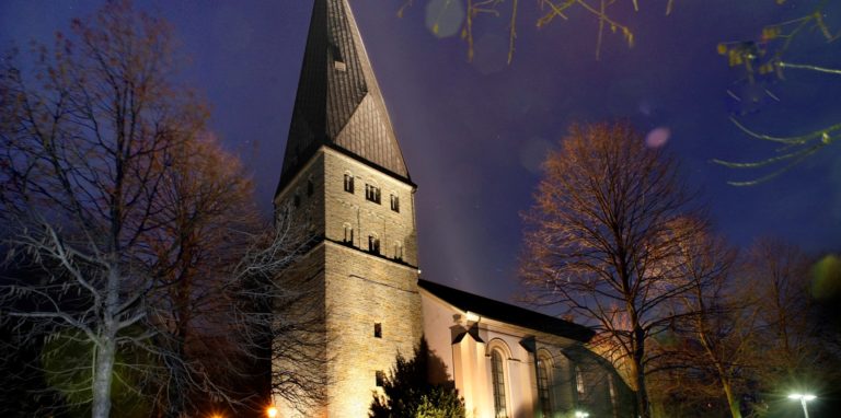 Unter dem Dach der Pauluskirche kündigen sich Veränderungen an. Bei der Ev. Gemeinde Kamen scheiden zwei Pfarrer aus.