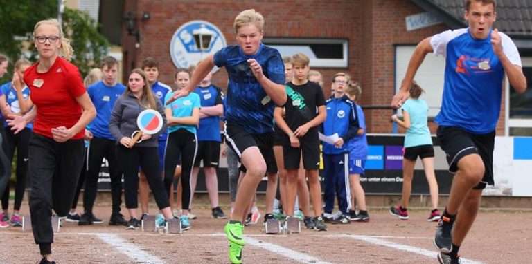 Um das Deutsche Sportabzeichen zu bekommen, muss man unter anderem seine Sprintfähigkeit unter Beweis stellen (Symbolfoto).