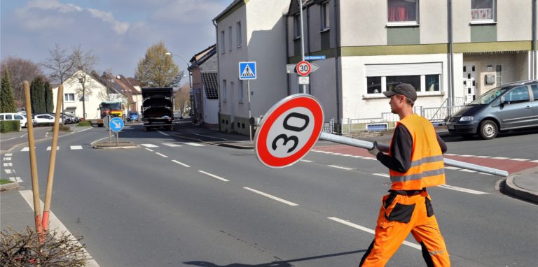Immer mehr Tempo 30: An der Kleistraße wurden 2019 Tempolimits eingerichtet. Jetzt wird die 30 in Unna ausgeweitet. Straßen NRW lässt in Kürze drei Hauptverkehrsachsen neu beschildern.