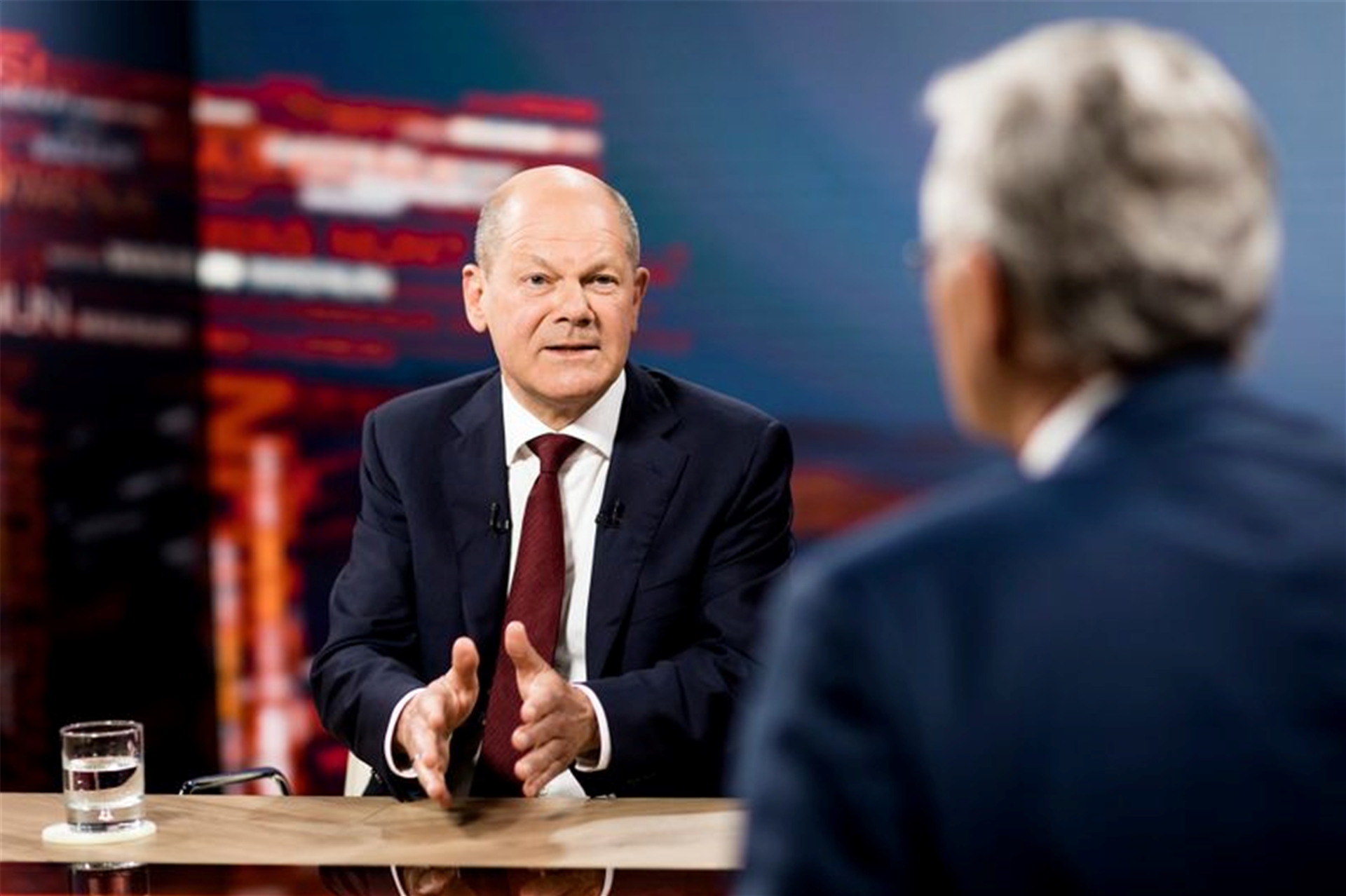 Bundeskanzler Olaf Scholz im Interview im ZDF.
