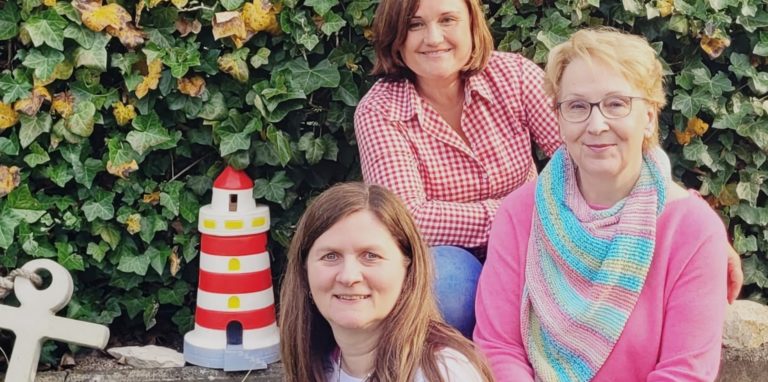 Ina Hinz, Jutta Neumann und Gudrun Jacobs engagieren sich mit dem Leuchtturmprojektes für Geflüchtete.