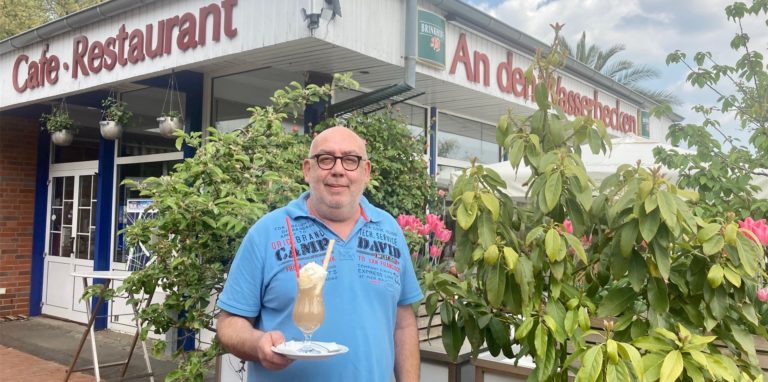 Eberhardt Gerbig hält mit dem Café-Restaurant An den Wasserbecken als Gastronom im Westfalenpark die Stellung.