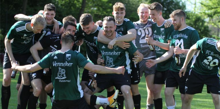 Der FC Nordkirchen ist nach dem Sieg in Lüdinghausen Bezirksliga-Meister.