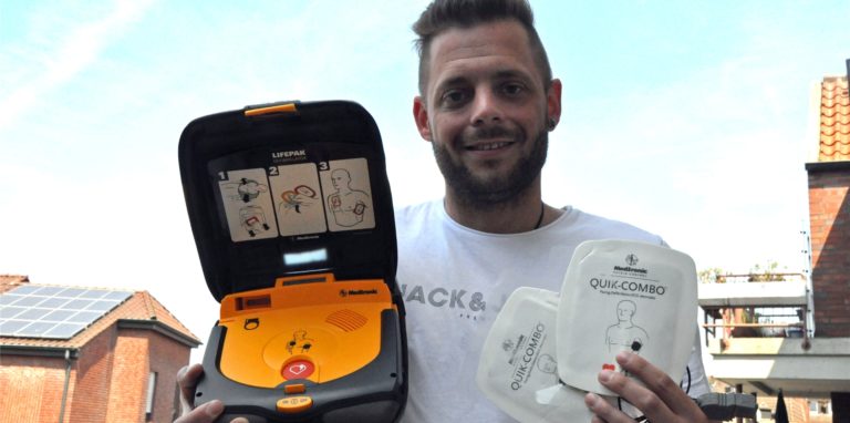 Roy Hövener gehört zu den Mobilen Rettern. Auch beruflich ist er als Rettungssanitäter unterwegs. Die Aktion „20 Cent für ein Leben“ hält er für eine gute Sache.
