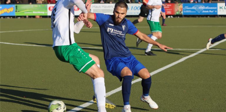 Jawad Foroghi (r.), hier noch im Trikto des Werner SC. Nach seinem Wechsel zur SG Bockum-Hövel, zieht es den Spieler nun in die Bezirksliga.