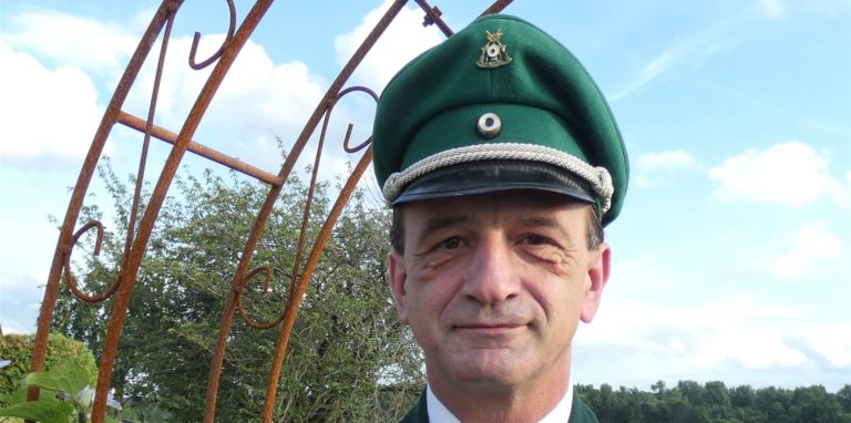 Martin Schimmel ist der aktuelle Schützenkönig der Ruhrtal Schützen. Am Freitagabend (20. Mai) wird ein neuer König gesucht.