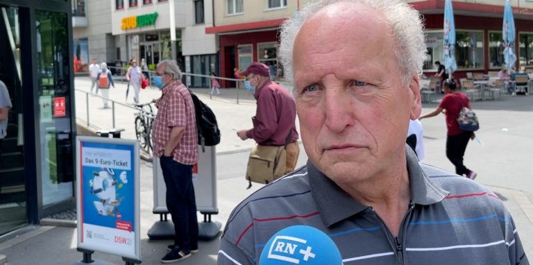 Wir haben die Dortmunder gefragt, warum sie sich das 9-Euro-Ticket gekauft haben. Die Gründe ähneln sich.