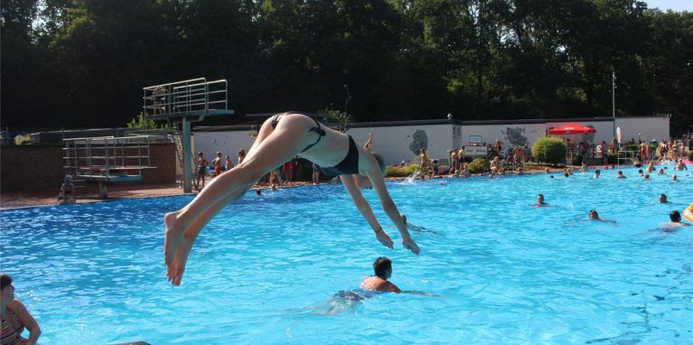 Im Löhnbad gelten unterschiedliche Preisregelungen für Geflüchtete.