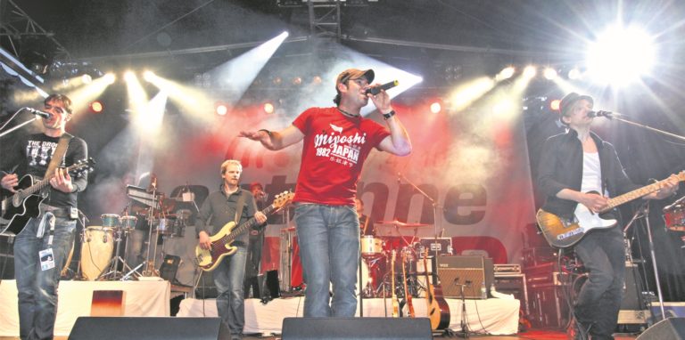 Die Gruppe „Marquess“ sollte schon 2020 in Kamen auftreten, nun kommt sie zur Altstadtparty 2022.