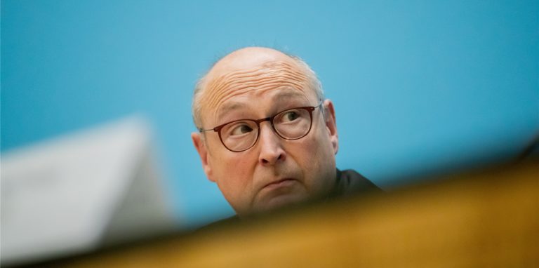 Rolf Buch, Vorstandsvorsitzender der Vonovia SE, wurde für seine Äußerungen zu Mieterhöhungen stark kritisiert.