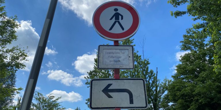 Die Arbeiten werden erst auf einer Seite beendet, bevor es auf der gegenüberliegenden Seite weitergeht.
