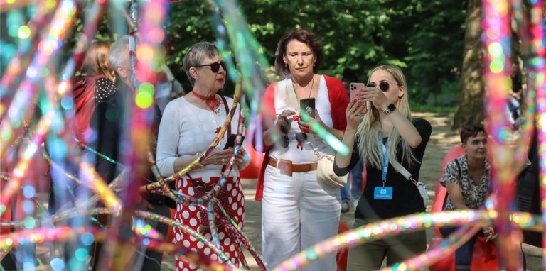 Das Portal zu der Utopie-Welt im Fredenbaumpark wurde am Samstag (4. Juni) eröffnet.