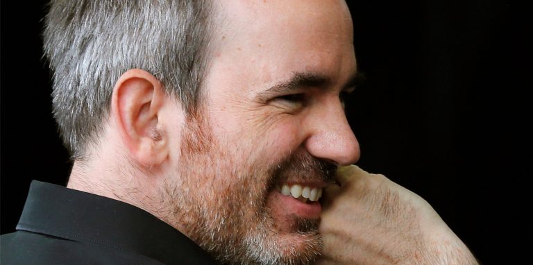 Rasmus Baumann, Generalmusikdirektor der Neuen Philharmonie, dirigiert das letzte Konzert der aktuellen Spielzeit.  Auf dem Programm stehen Werke von Henry Purcell, Wolfgang Amadeus Mozart und Benjamin Britten.