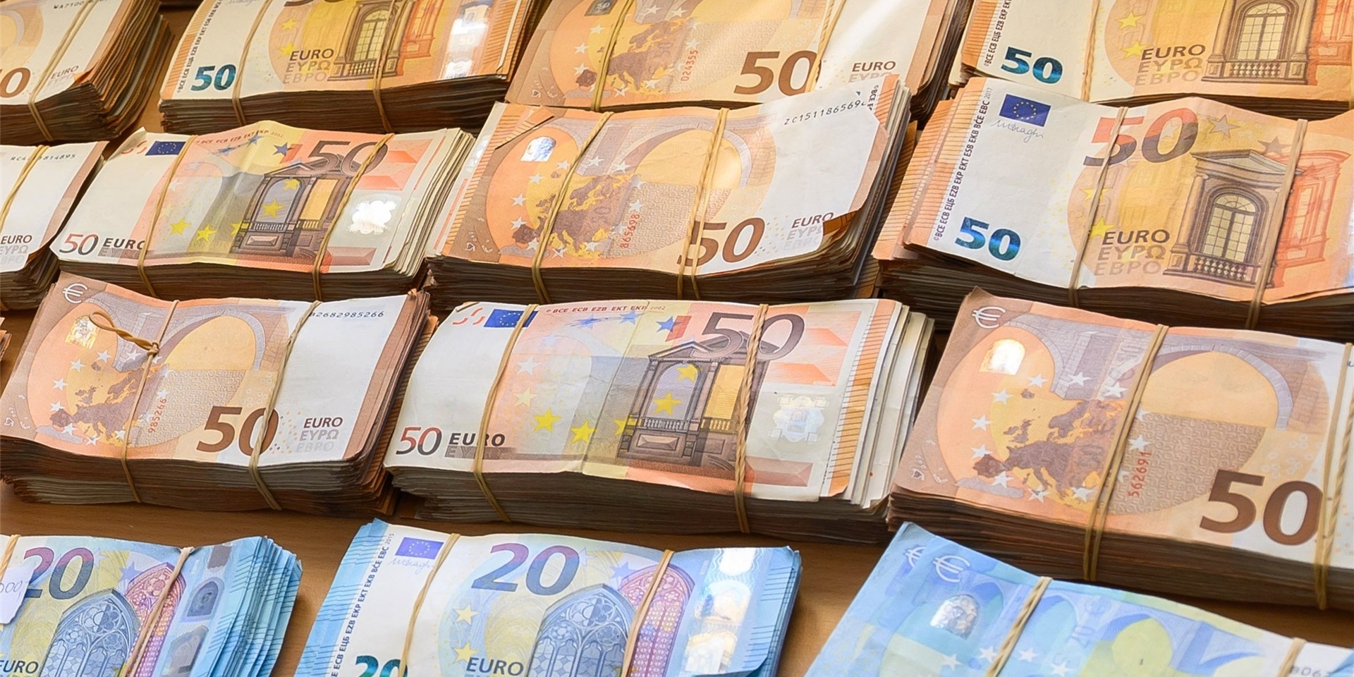 Die Zahl der Einkommensmillionäre in Fröndenberg ist zurückgegangen.