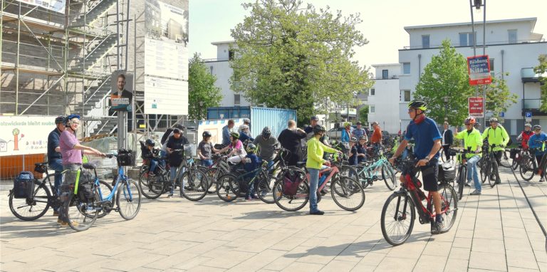 An die 300 Stadtradler sind für Holzwickede in drei Wochen rund 1,7-mal um den Erdball gefahren – rein statistisch betrachtet.