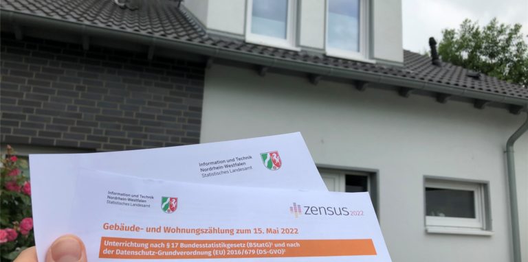 Alle Eigentümer von Gebäuden bekommen in diesen Tagen Post vom Statistischen Landesamt. Darin werden sie aufgefordert, sich am Zensus 2022 zu beteiligen.