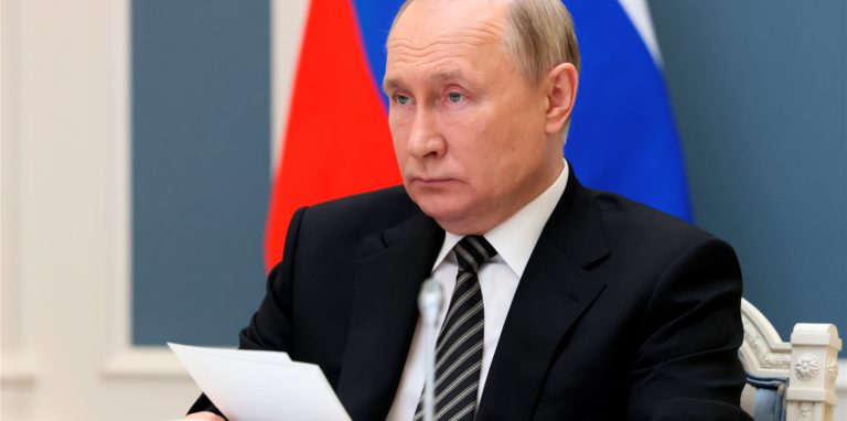 Wladimir Putin, Präsident von Russland, nimmt an einer Sitzung des Obersten Eurasischen Wirtschaftsrates per Videokonferenz teil.