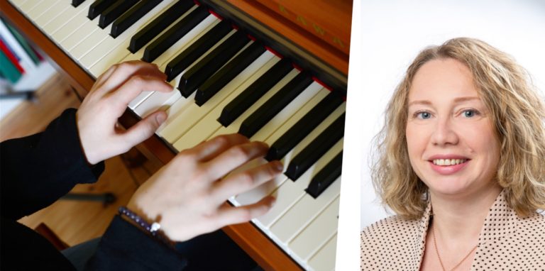 Die Musikschule in Selm bekommt Fördermittel vom Land NRW. Die werden auch direkt in Technik investiert. Sehr zur Freude von Musikschulleiterin Olga Shorunova, die ebenfalls gefördert wird