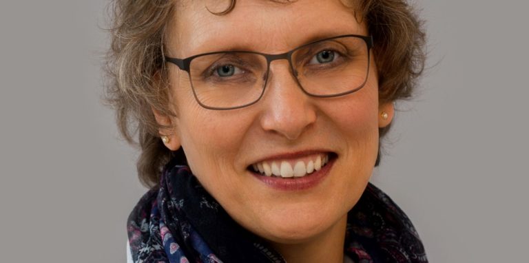 Astrid Lindner, Leiterin der Verbraucherzentrale in Kamen, ist überzeugt, dass sich bei ihr viele Bürger wegen steigender Preise melden werden.