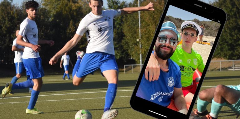 Val-Leander Wettklo und ein weiterer Mitspieler im Trikot des VfR Sölde.