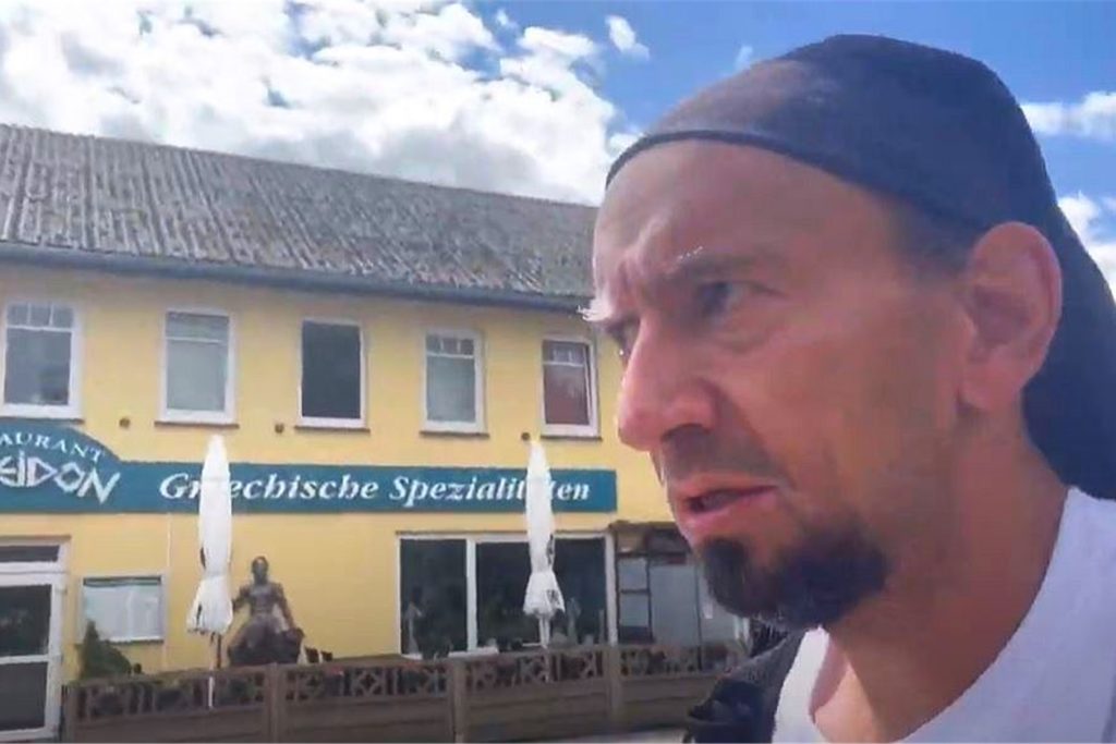 An manchem Restaurant würde Kai Täuber wohl gerne stoppen, wenn er nicht noch Dutzende Kilometer abspulen müsste.