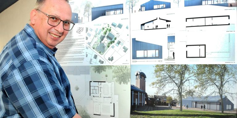 Die Würfel sind gefallen für den Neubau des Pfarrheims der St.-Monika-Gemeinde in Ergste. Ulrich Passavanti, Vorsitzender des Kirchbau- und Gemeindeförderwerks, zeigt den Siegerentwurf des Architektenwettbewerbs. Er stammt aus dem Büro DEEN Architekten aus Münster.