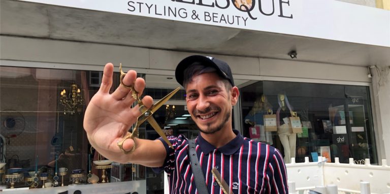 Samet Gül zog mit seinem Friseurgeschäft letztes Jahr von der Nordstraße zur Weststraße. Er kann sich aber vorstellen, zurückzukehren. Mit einem zweiten Laden.