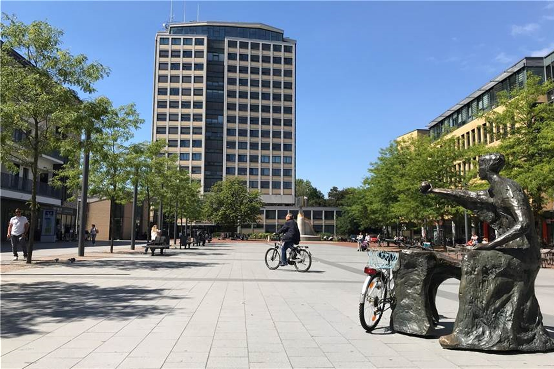Das Archivbild zeigt das Lüner Rathaus im Herzen der City. Um die städtischen Finanzen ist es nicht gut bestellt, sagt die Kämmerin Bettina Brennenstuhl.