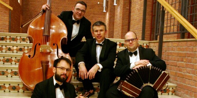 Das „Cuarteto Re! Tango“ spielt am 4. August im Parktheater Lünen.