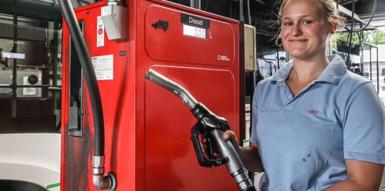 Noch können die Busse ohne Probleme im Brünninghause Betriebshof mit Diesel getankt werden. Bleibt das so?