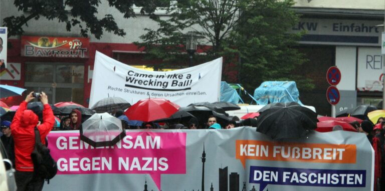 Das antifaschistische Bündnis „BlockaDO“ hat zum Gegenprotest gegen eine Nazi-Demonstration aufgerufen.