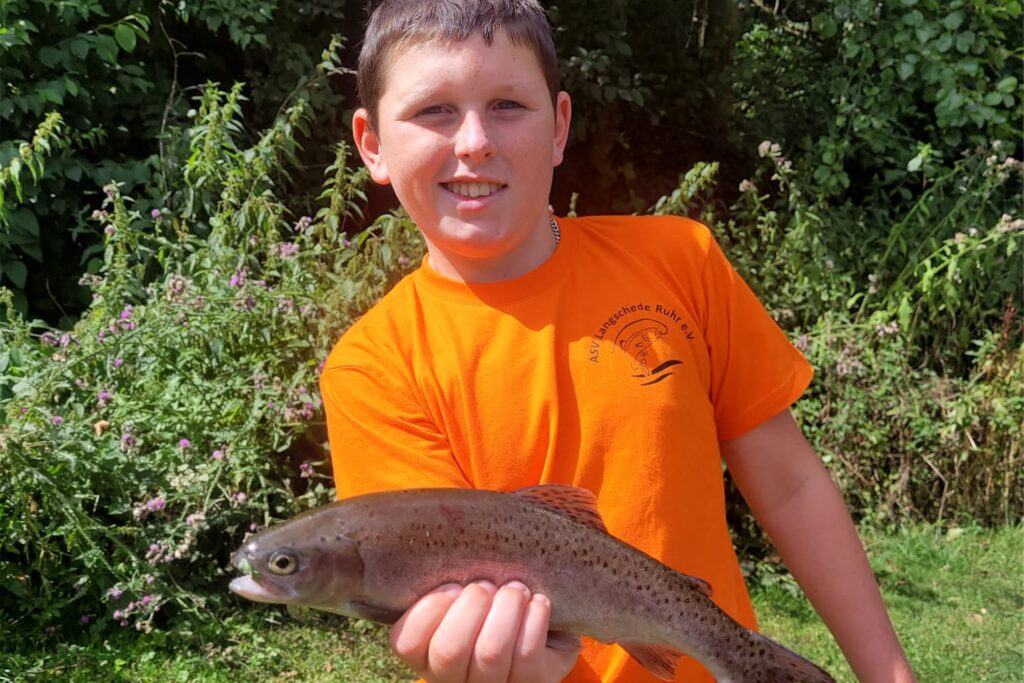 Der jüngste Angler Kilian war besonders motiviert. Der jüngste Angler Kilian war besonders motiviert.