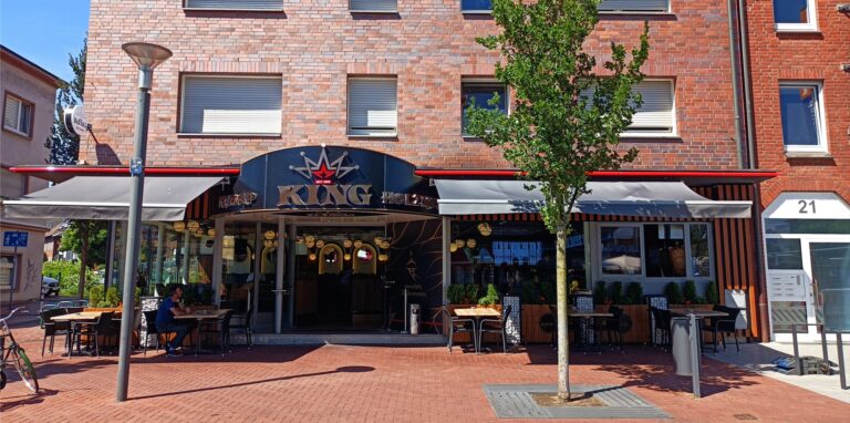 Der Dönerladen King Kebab ist einige Häuser weitergezogen an der Münsterstraße und bietet jetzt mehr für seine Gäste.