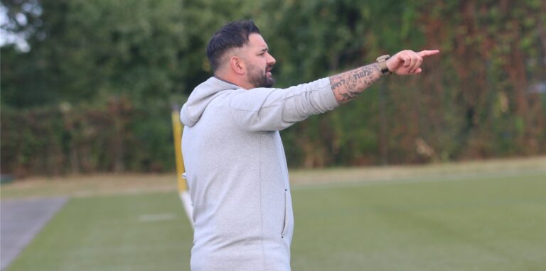 Pascal Harder und der VfB Lünen gewannen jedes Testspiel.