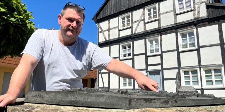 Dirk Kimpel (51) hätte gerne, dass die Stadtverwaltung das große Solar-Potenzial für Unnas Innenstadt berücksichtigt.