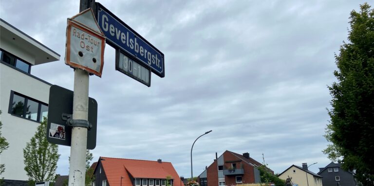 In einem Haus an der Gevelsbergstraße in Schüren sollen sich die Übergriffe ereignet haben.