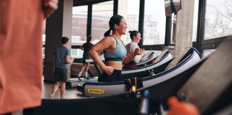 Training unter Dach mit Panorama-Blick auf die Innenstadt von Unna: So ähnlich dürfen sich die Kunden von „FitX“ auch das Ambiente auf dem Mühle-Bremme-Gelände vorstellen.