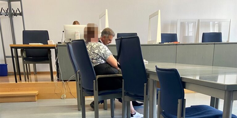 Die Angeklagte muss jetzt erneut für einen Freispruch kämpfen.