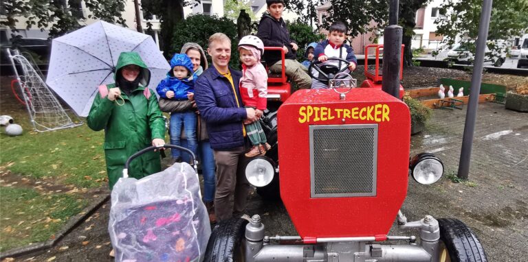 Das letzte Pfarrfest als Liebfrauen-Gemeinde trotzte dem Regen: Sie steuert auf die Fusion mit der St. Stephanus-Gemeinde Opherdicke am Jahresende zu.