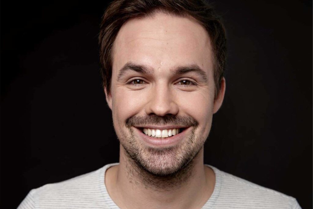Lukas Wandke begeistert das Publikum vor allem durch seine lebendige und humorvolle Art. Lukas Wandke begeistert das Publikum vor allem durch seine lebendige und humorvolle Art.