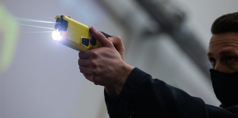 Einen solchen Taser setzte die Polizei Dortmund jetzt erstmals ein.