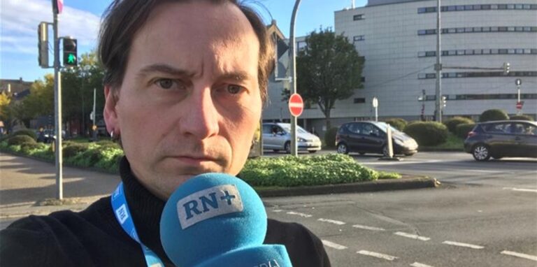 Märkische Straße dicht: Reporter Tim Schulze berichtet aus dem Berufsverkehr.
