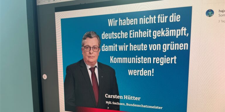 Abfotografierter Bildschirm, der den Post von Carsten Hütter zeigt.